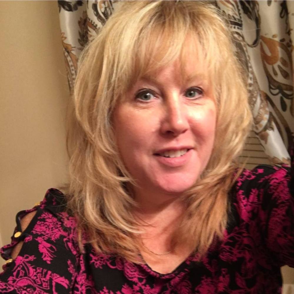 Meet your Posher, Deb